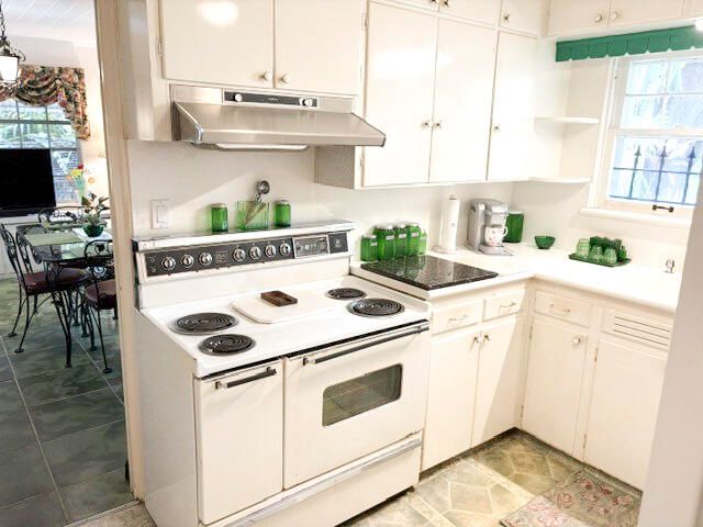 41 SW 5TH Street, Dania Beach, FL 33004