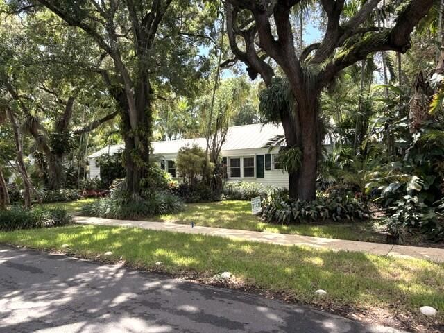 41 SW 5TH Street, Dania Beach, FL 33004