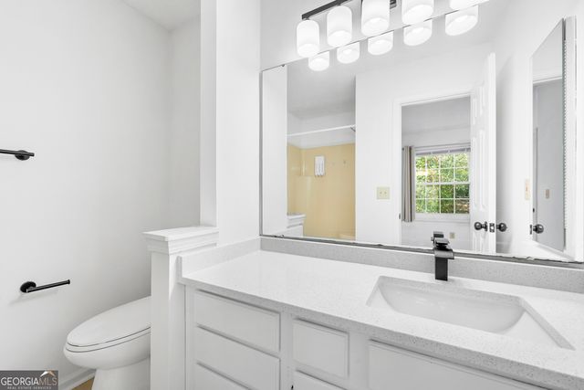 2883 Dresden Square Drive, Atlanta, GA 30341