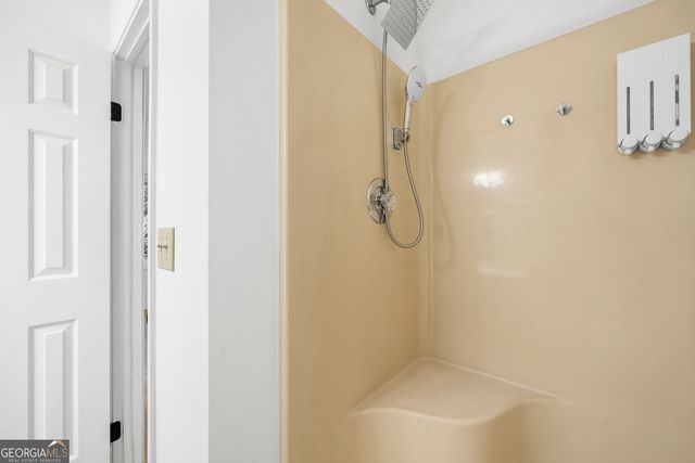 2883 Dresden Square Drive, Atlanta, GA 30341