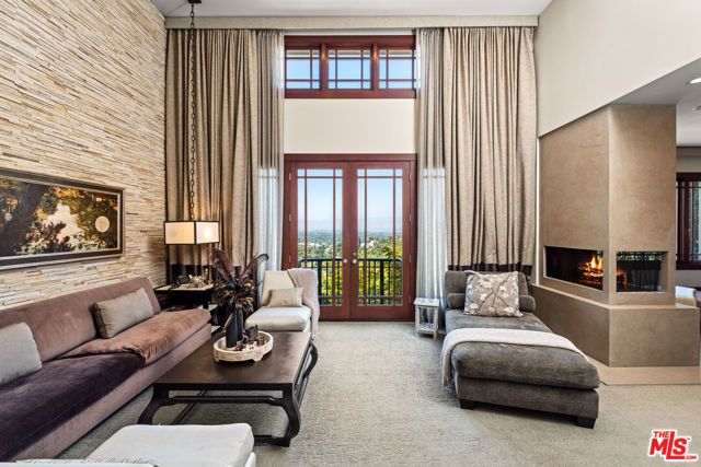 13947 Durham Road, Beverly Hills, CA 90210