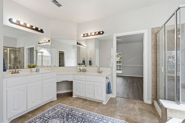 424 High Desert Drive, Fort Worth, TX 76131
