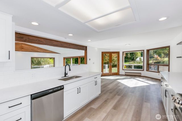 8824 Grandview Road, Arlington, WA 98223