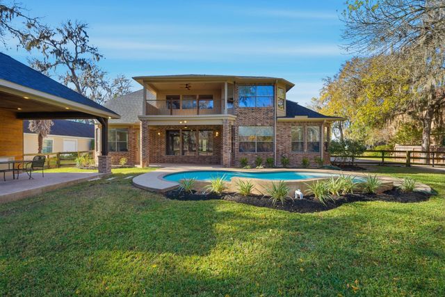 32807 Whitburn Trail, Fulshear, TX 77441