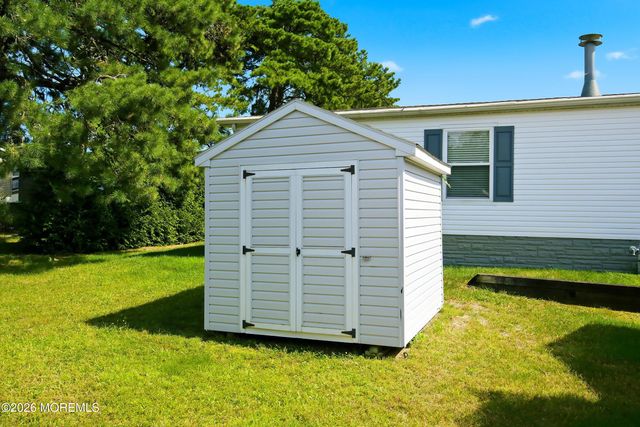 523 Momosa Way, Whiting, NJ 08759