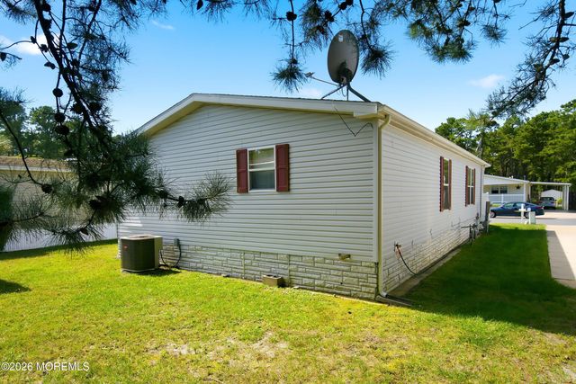 523 Momosa Way, Whiting, NJ 08759