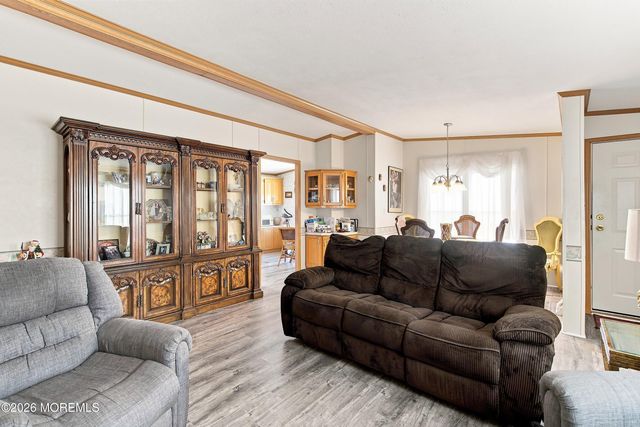 523 Momosa Way, Whiting, NJ 08759