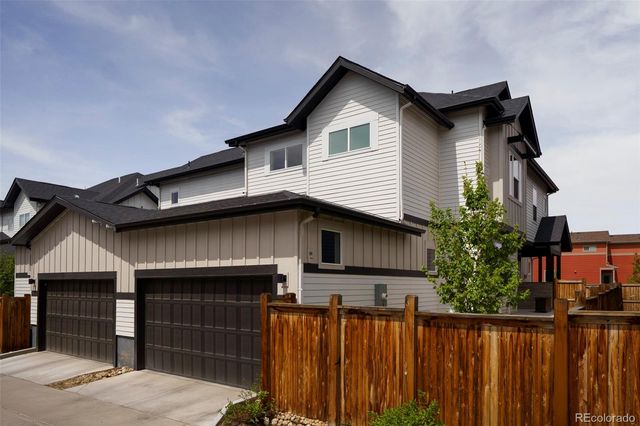 10350 E 62nd Place, Denver, CO 80238