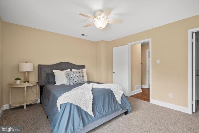 431 DURHAM CT, West Deptford, NJ 08051