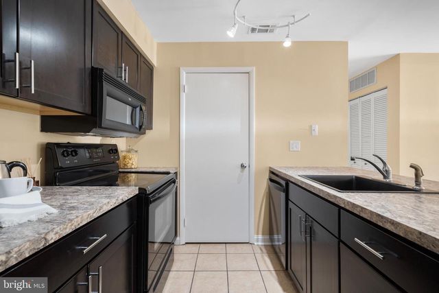 431 DURHAM CT, West Deptford, NJ 08051