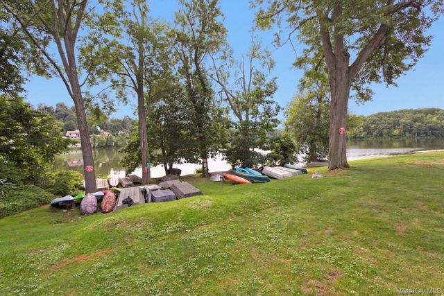 26 Kenneth Stuart A, Mohegan Lake, NY 10547