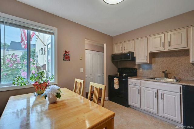 26 Kenneth Stuart A, Mohegan Lake, NY 10547