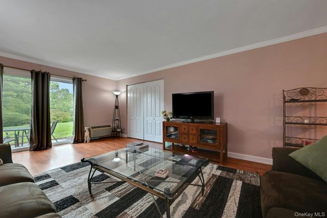 26 Kenneth Stuart A, Mohegan Lake, NY 10547
