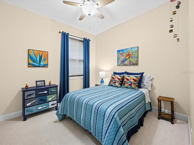 2761 EAGLE GLEN CIRCLE, Kissimmee, FL 34746