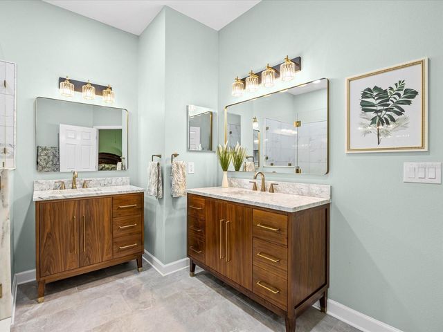 2761 EAGLE GLEN CIRCLE, Kissimmee, FL 34746