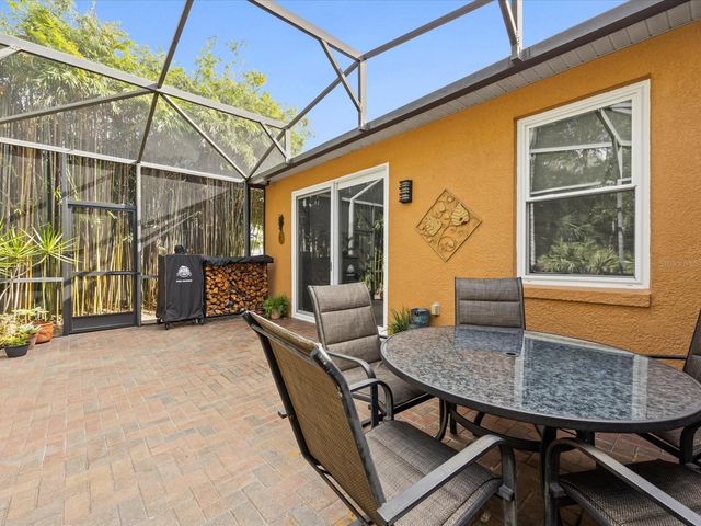 2761 EAGLE GLEN CIRCLE, Kissimmee, FL 34746