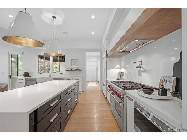 891 S York St, Denver, CO 80209