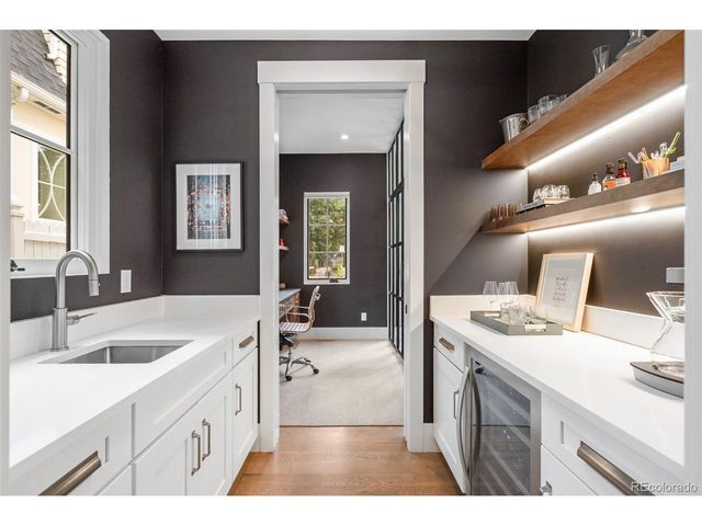 891 S York St, Denver, CO 80209