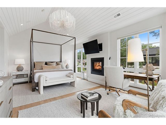 891 S York St, Denver, CO 80209
