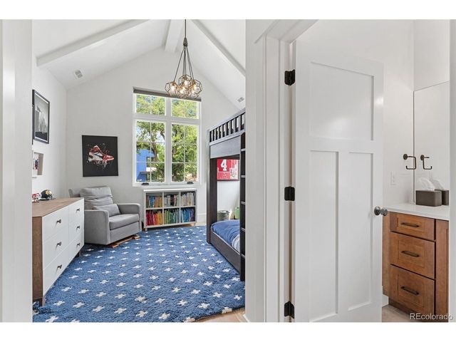 891 S York St, Denver, CO 80209