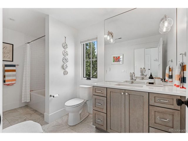 891 S York St, Denver, CO 80209