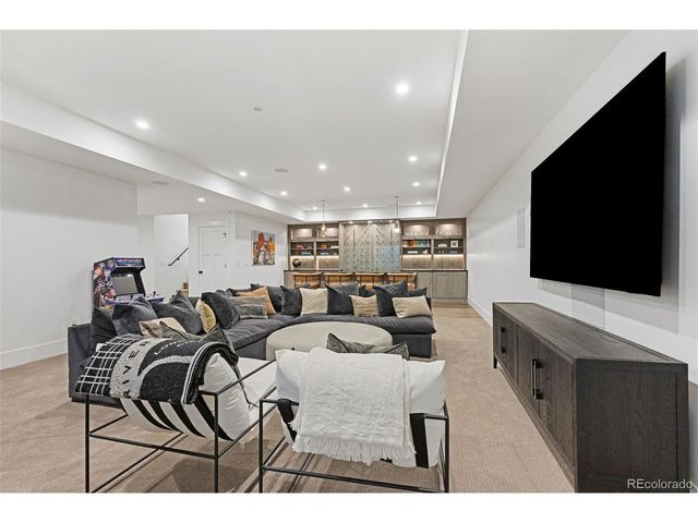 891 S York St, Denver, CO 80209