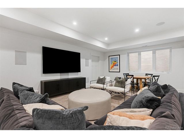 891 S York St, Denver, CO 80209