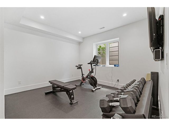 891 S York St, Denver, CO 80209