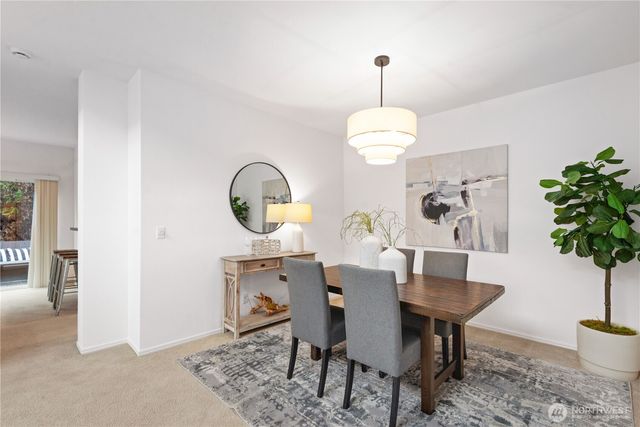 562 S 51st Court, Renton, WA 98055