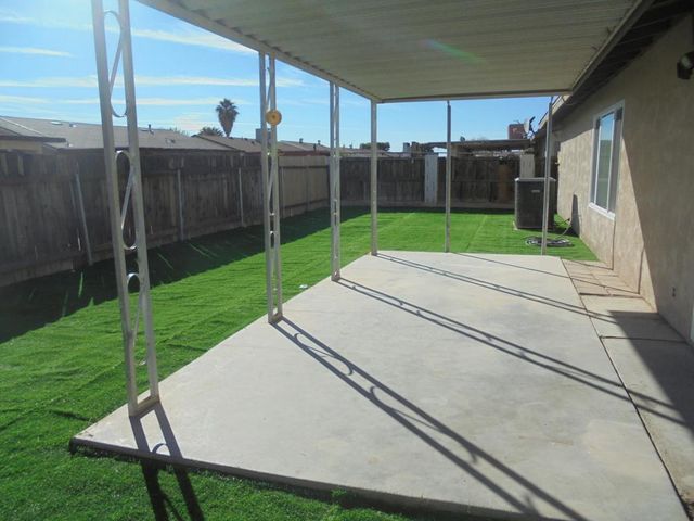 570 Holley Lane, Blythe, CA 92225