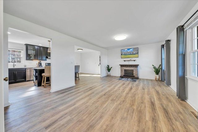 397 Commonwealth RD, Galax, VA 24333