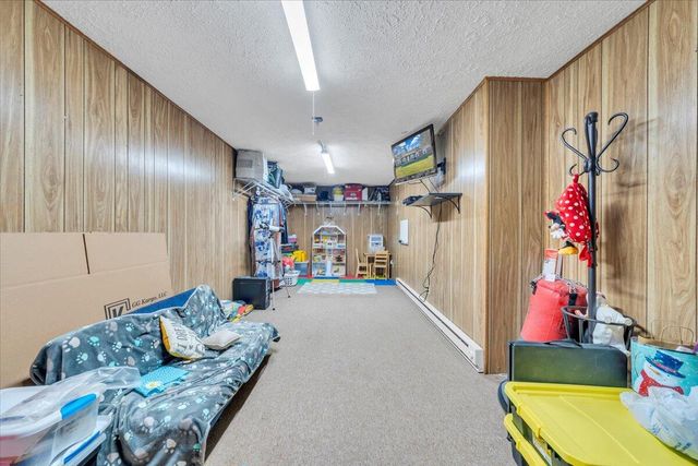 397 Commonwealth RD, Galax, VA 24333