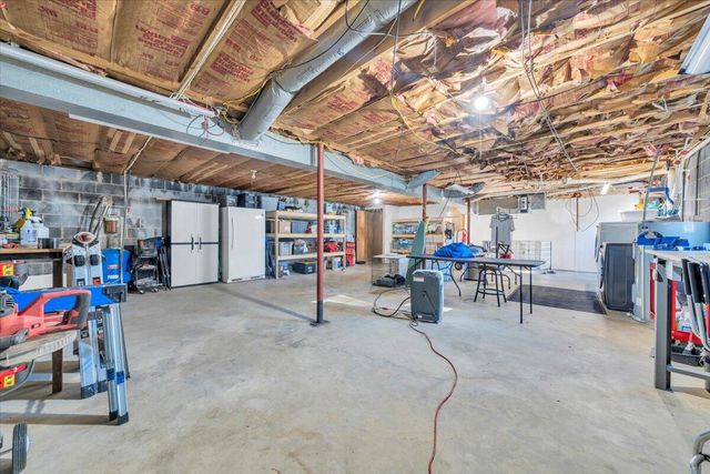 397 Commonwealth RD, Galax, VA 24333