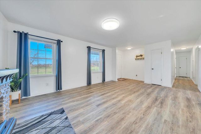 397 Commonwealth RD, Galax, VA 24333