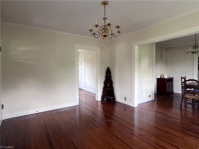1394 Forrest Drive, Mount Airy, NC 27030