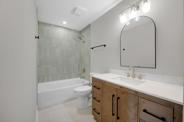 12023 W Mackinac Road, Homer Glen, IL 60491