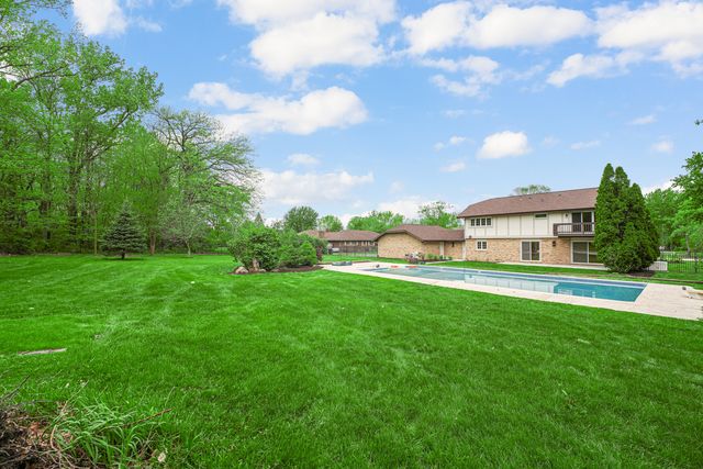 12023 W Mackinac Road, Homer Glen, IL 60491