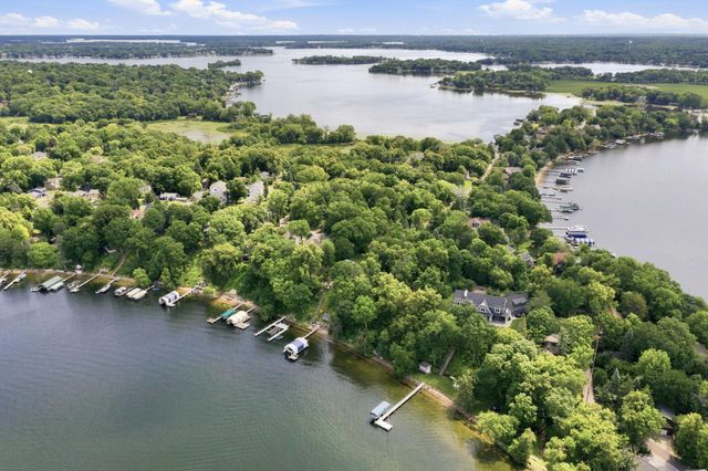 34XX Warner Lane, Mound, MN 55364