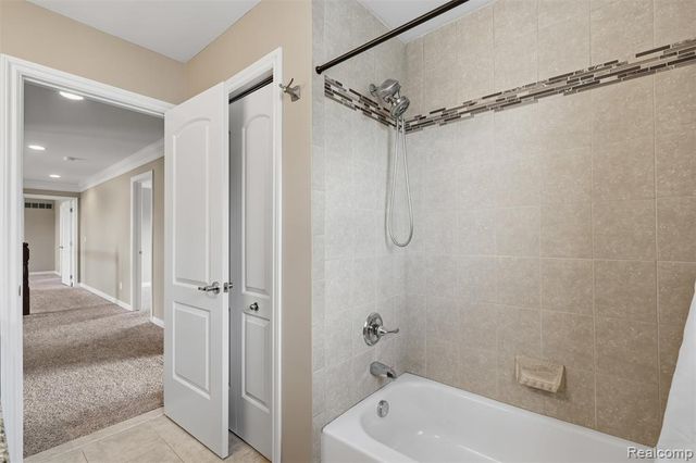52908 Harmony Drive, Macomb, MI 48042