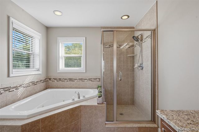 52908 Harmony Drive, Macomb, MI 48042
