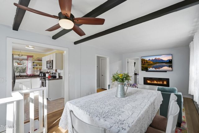 450 South Riverside Drive, Elizabethton, TN 37643