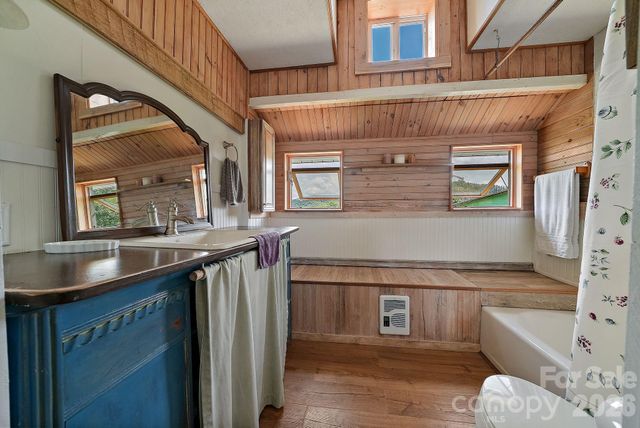 244 Flat Springs Road, Elk Park, NC 28622