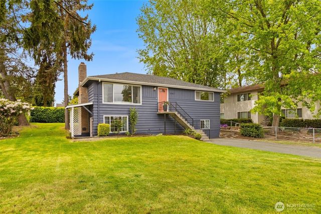 10417 17th Avenue SW, Seattle, WA 98146