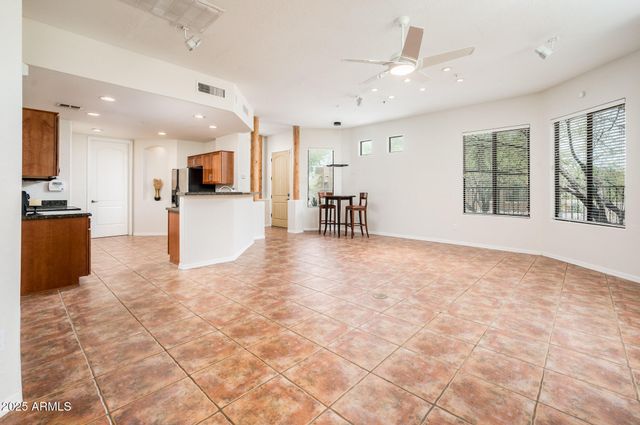 6088 E KNOLLS Way N, Cave Creek, AZ 85331