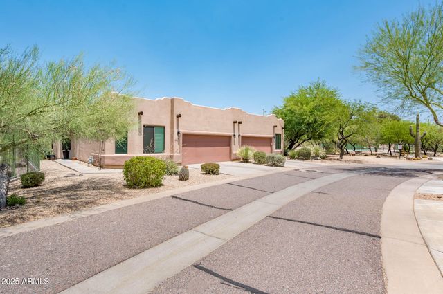 6088 E KNOLLS Way N, Cave Creek, AZ 85331