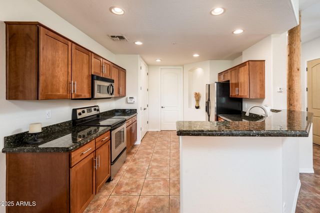 6088 E KNOLLS Way N, Cave Creek, AZ 85331