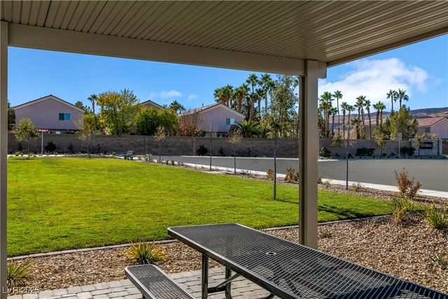 9280 Innot Avenue, Las Vegas, NV 89148