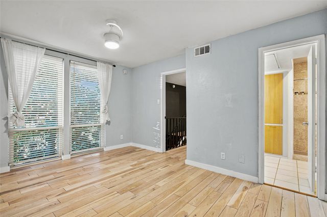 7125 Fair Oaks Avenue 12, Dallas, TX 75231