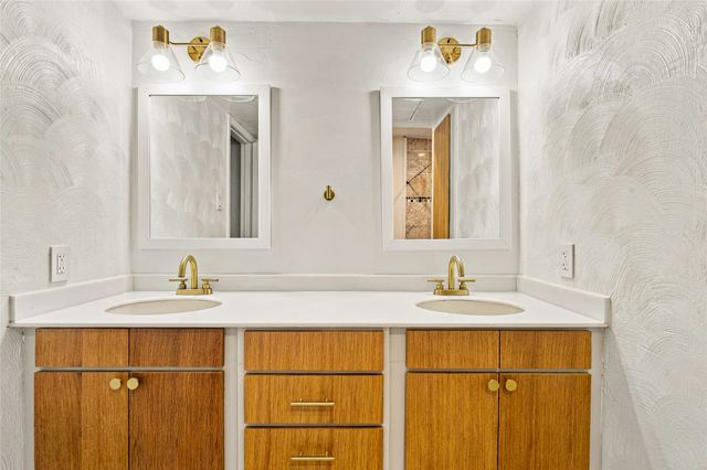 7125 Fair Oaks Avenue 12, Dallas, TX 75231