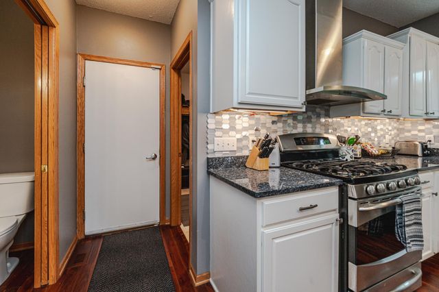8348 Foxberry Drive, Savage, MN 55378
